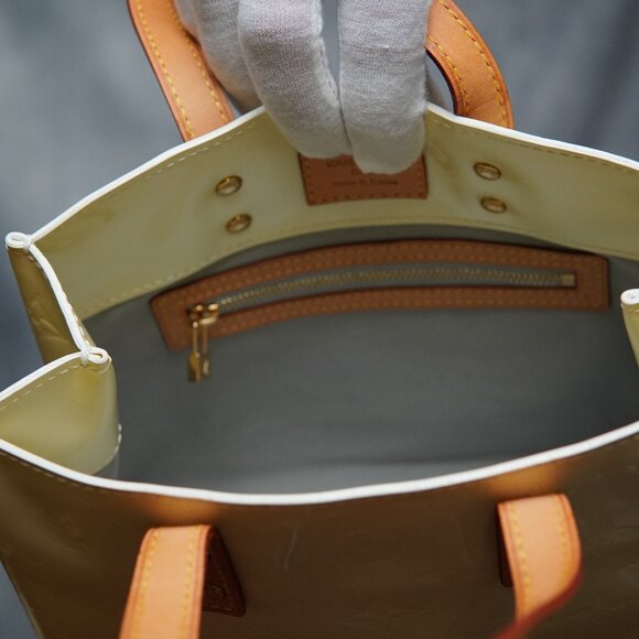 Louis Vuitton Vernis Reed PM Pearl Yellow Handbag with Dust Bag - Picture 13 of 16